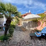 펜션 Flower House Funtana Meiga