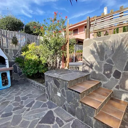 Feriehus Flower House *