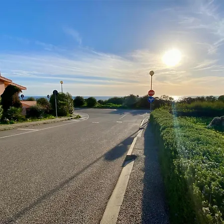 Flower House Funtana Meiga