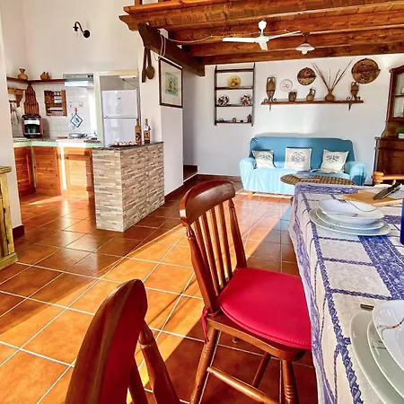 Flower House Feriehus