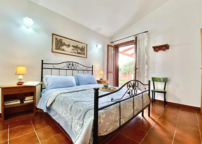 Tatil Evi Flower House Funtana Meiga