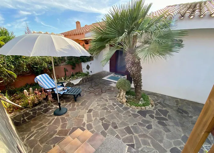 Flower House Tatil Evi